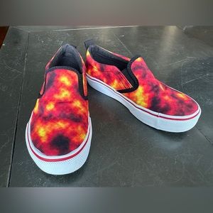 Skechers Street Flame Boys Size 1 - fire shoes